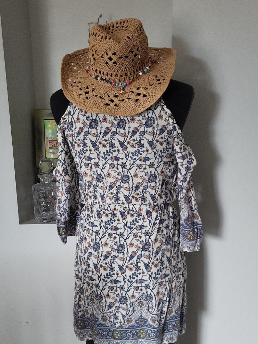Western Cowgirl Straw Sun Hat with Beaded Accent - Tan - Picture 7 of 14